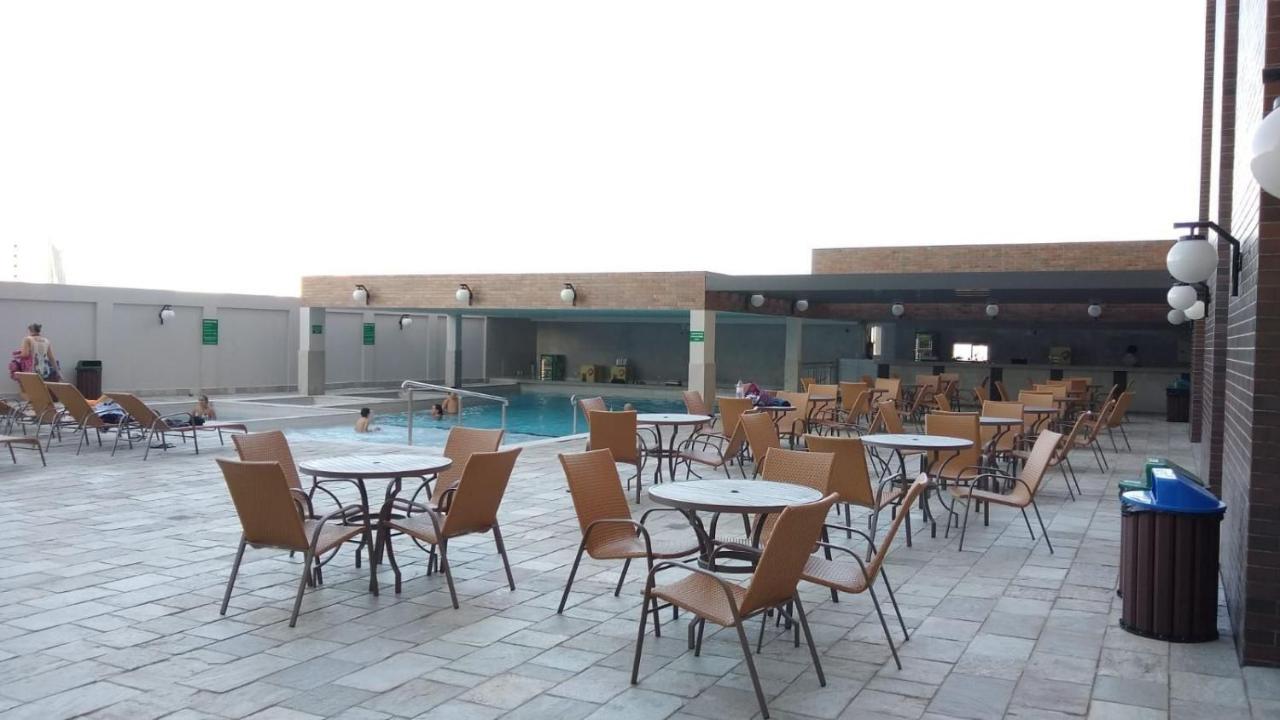 Villa Piazza Diroma Caldas Novas Exterior foto